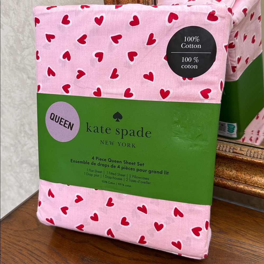 Kate Spade Pink and Red Heart Queen Sheet Set. Pink background. 100% cotton. - Picture 5 of 9